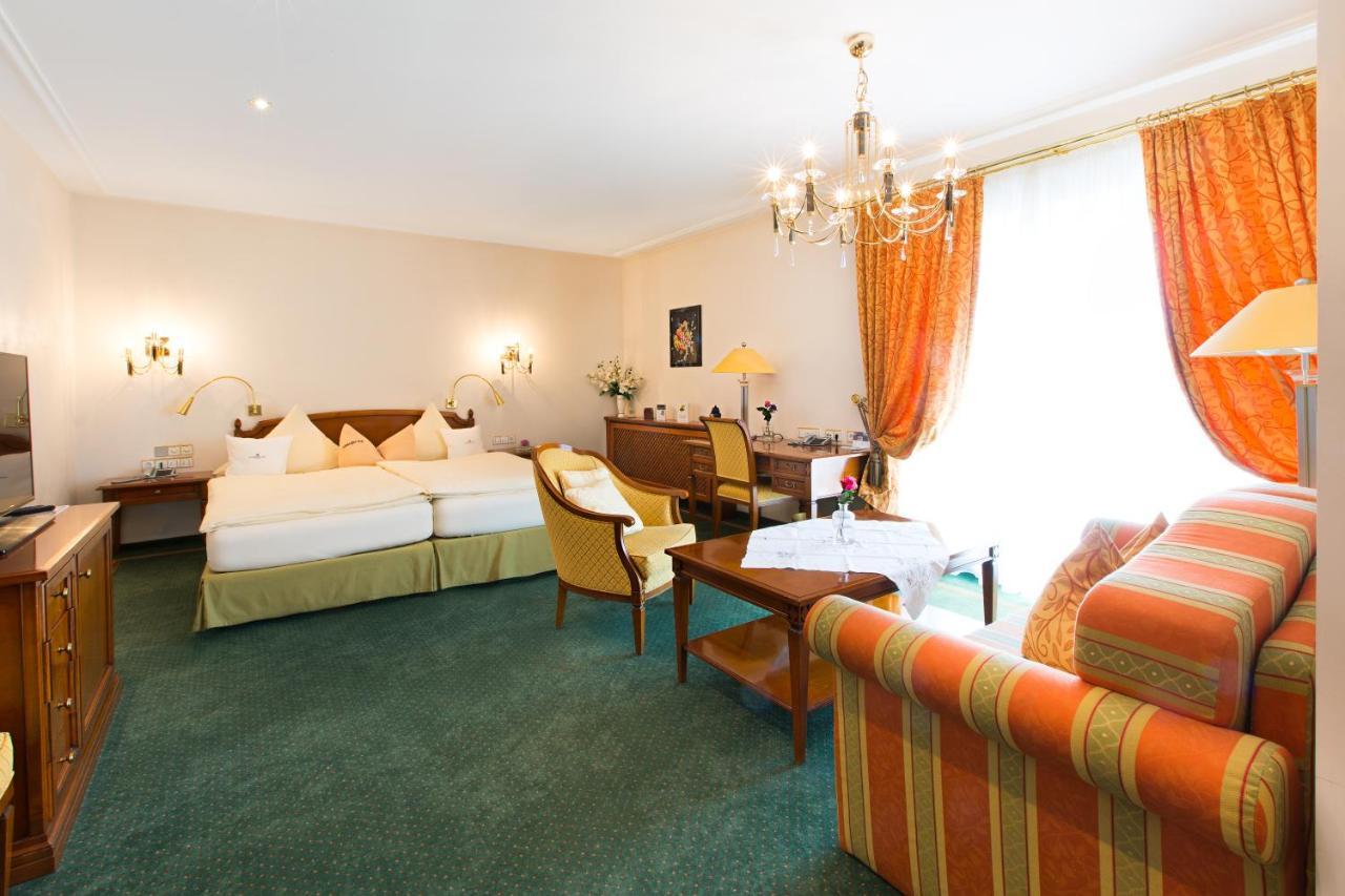 Akzent Hotel Restaurant Altdorfer Hof Weingarten  Bagian luar foto