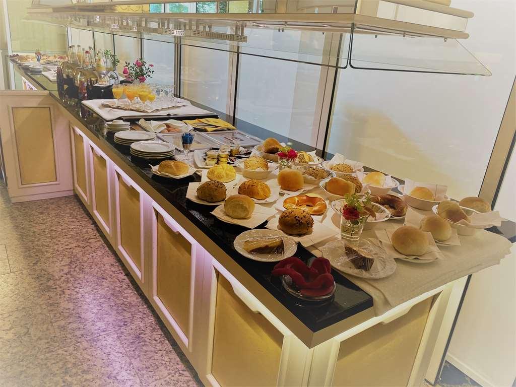 Akzent Hotel Restaurant Altdorfer Hof Weingarten  Restoran foto