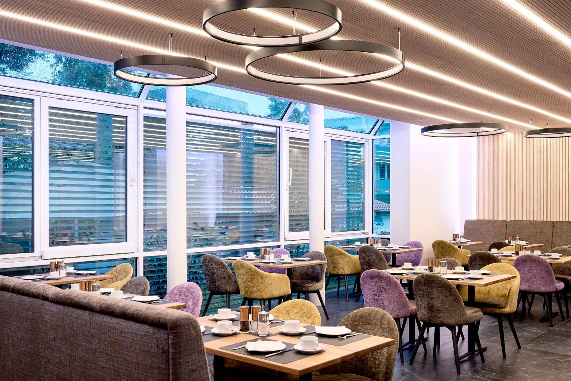 Akzent Hotel Restaurant Altdorfer Hof Weingarten  Bagian luar foto