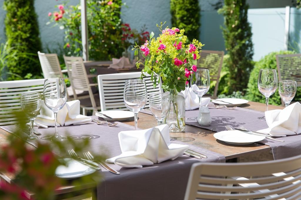 Akzent Hotel Restaurant Altdorfer Hof Weingarten  Bagian luar foto